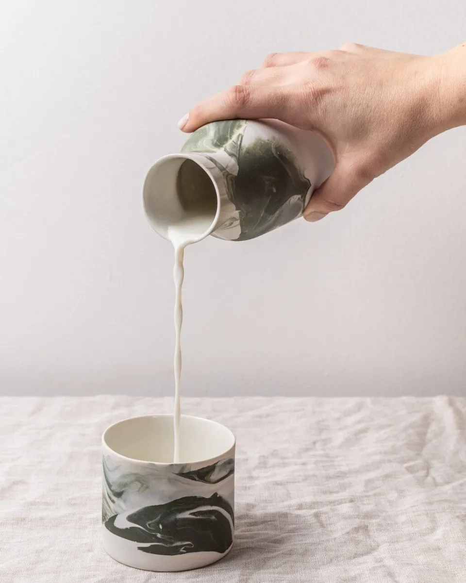 TA-DAAN Alba porcelain bottle