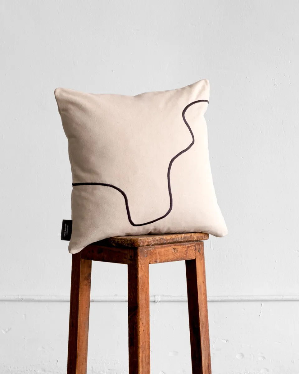 TA-DAAN Atria Pillow case