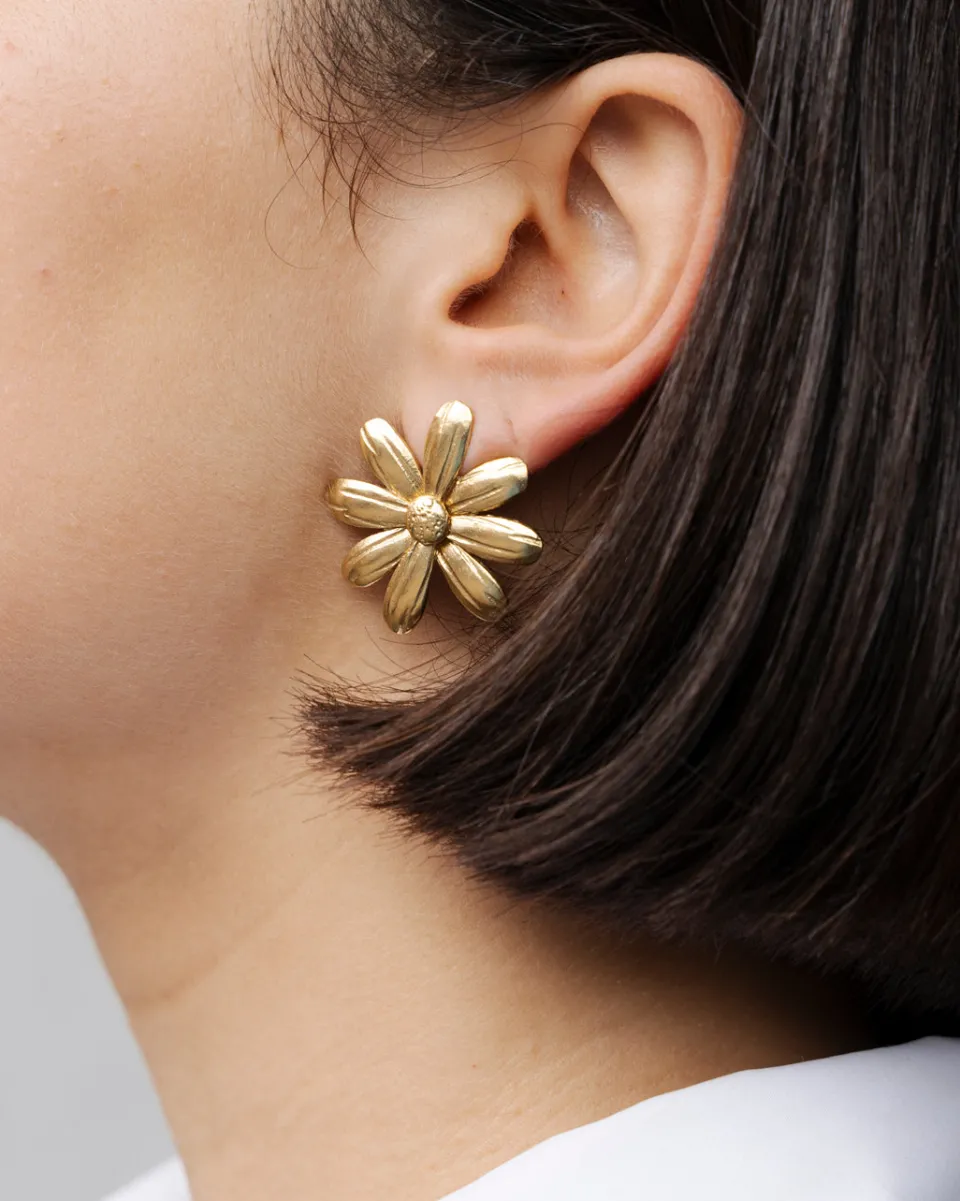 TA-DAAN Big Daisy earrings