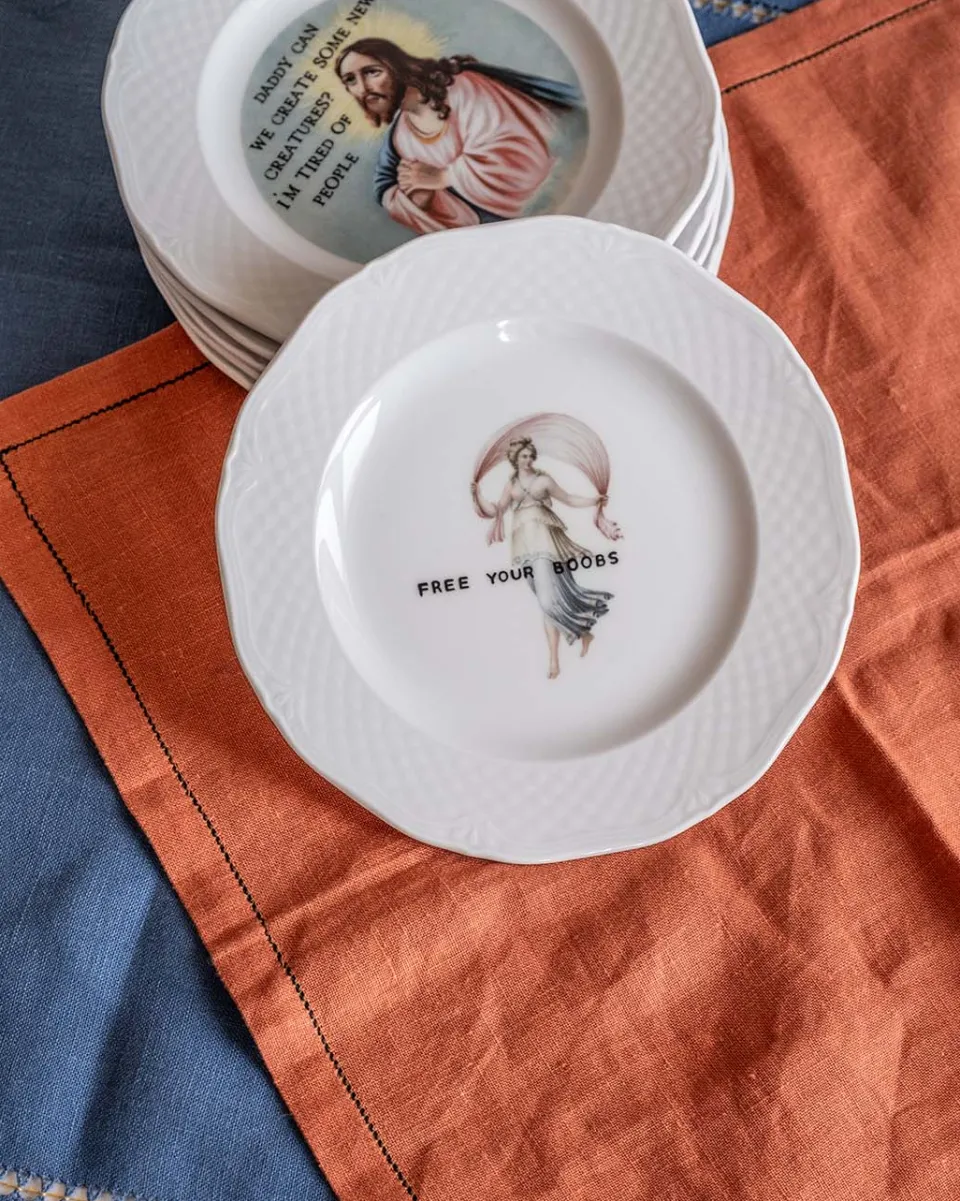 TA-DAAN Boob Liberation Very Ugly Plate