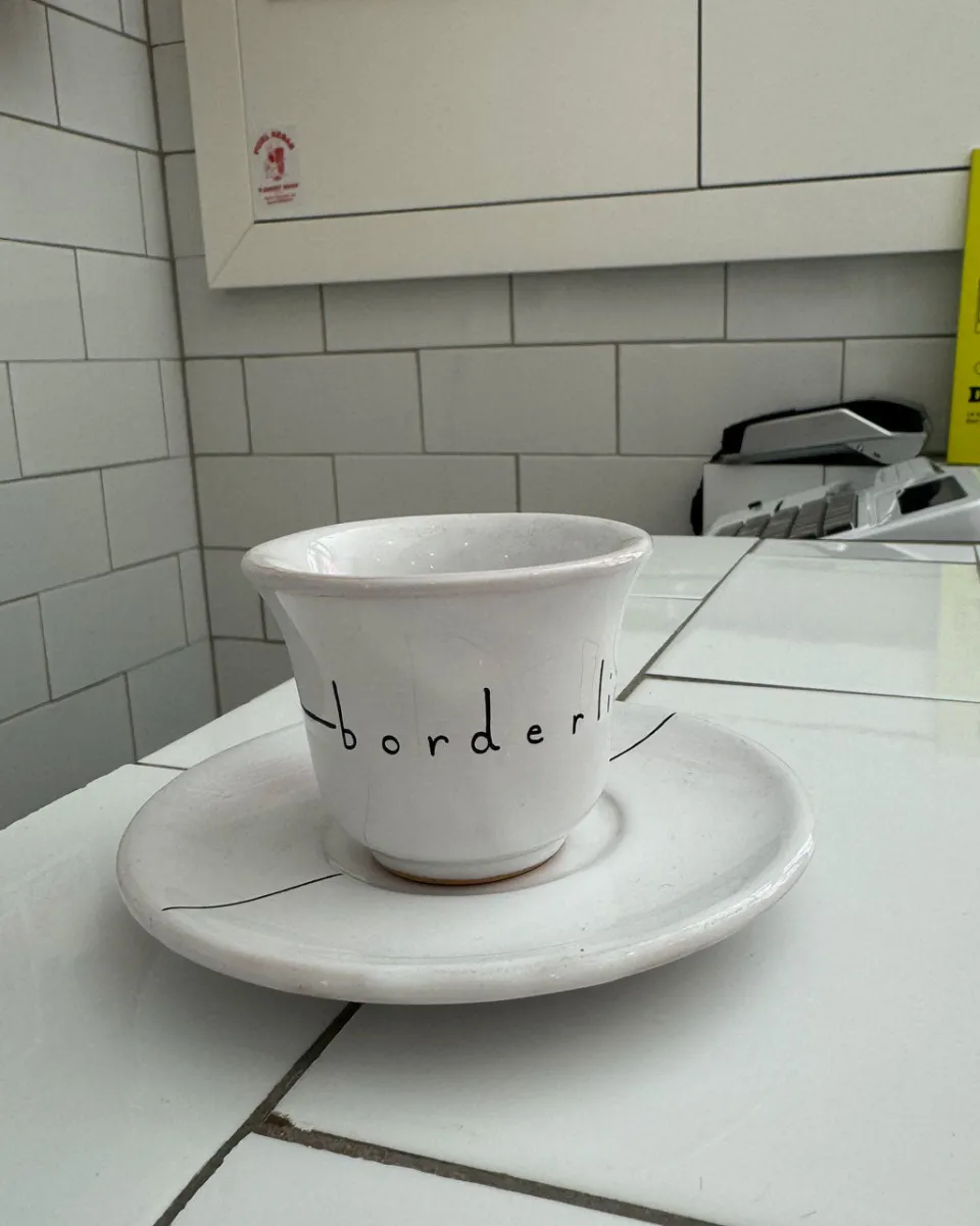 TA-DAAN Borderline coffee cup and saucer