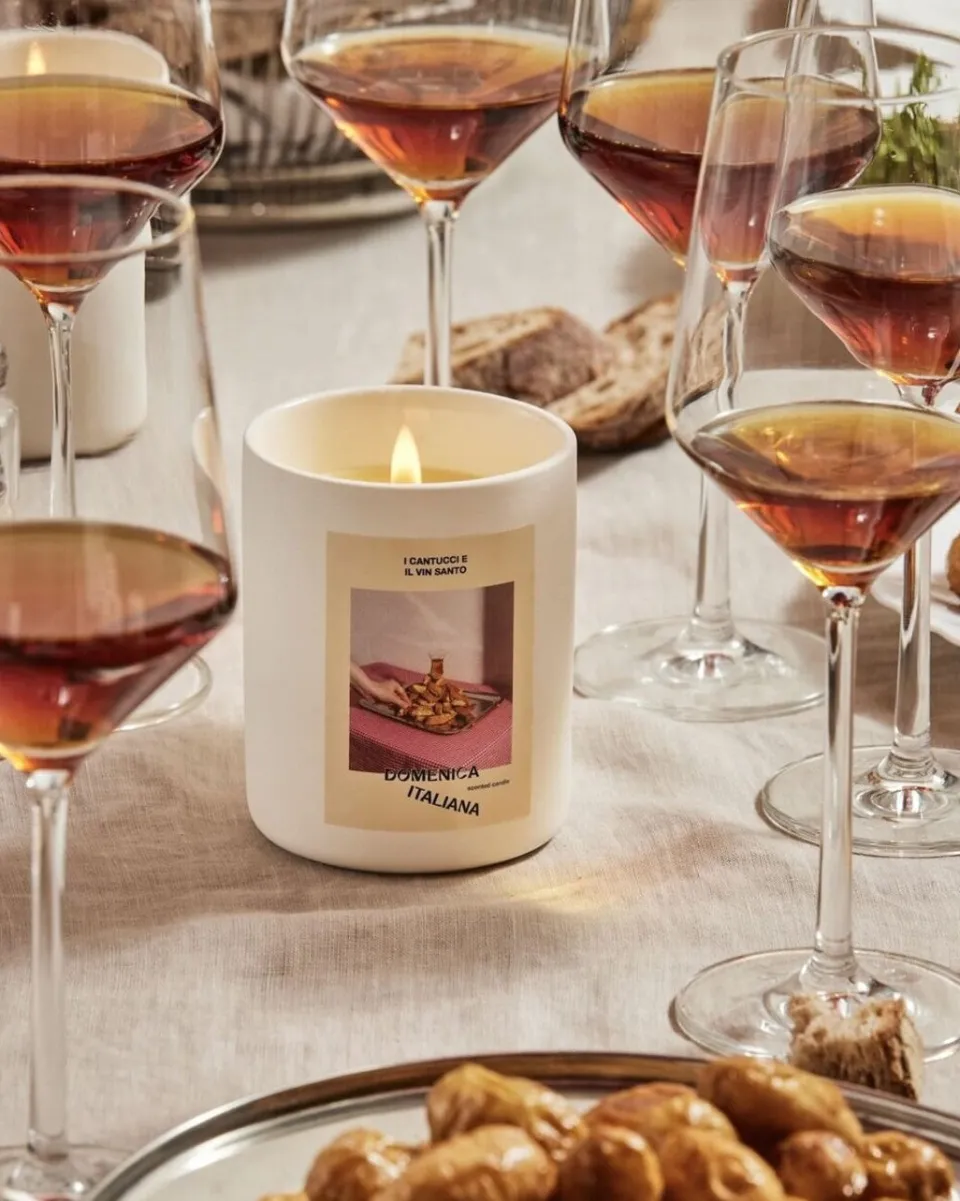 TA-DAAN Cantucci e Vin Santo candle