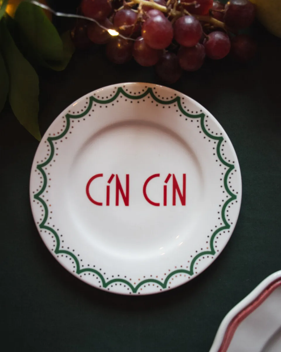 TA-DAAN Cin Cin bread plate