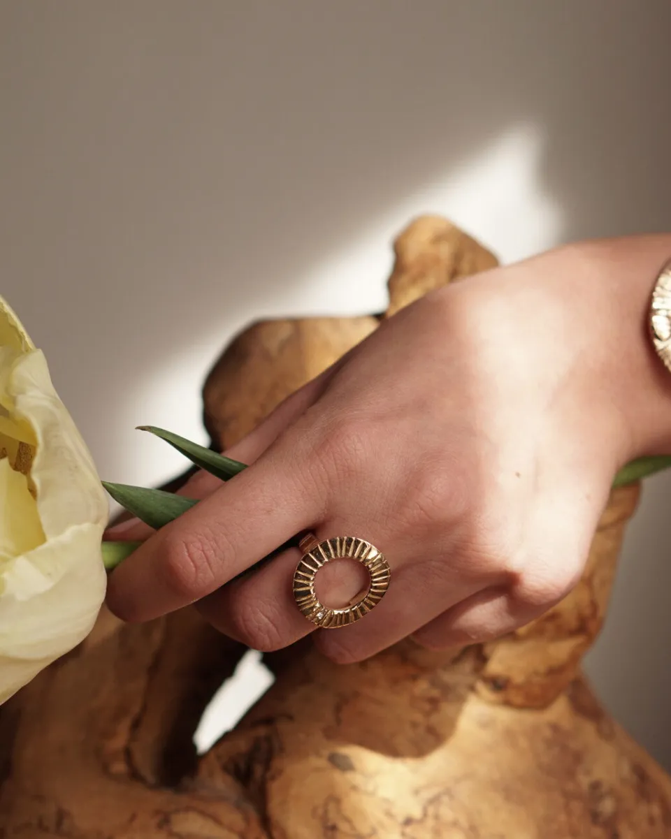 TA-DAAN Circle Striped Ring