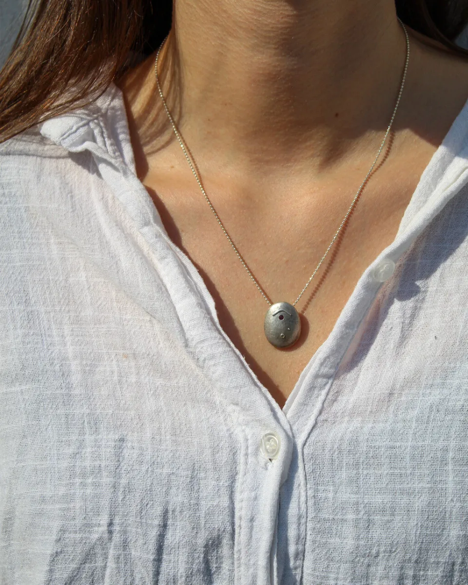 TA-DAAN Cyclope Rosa pendant