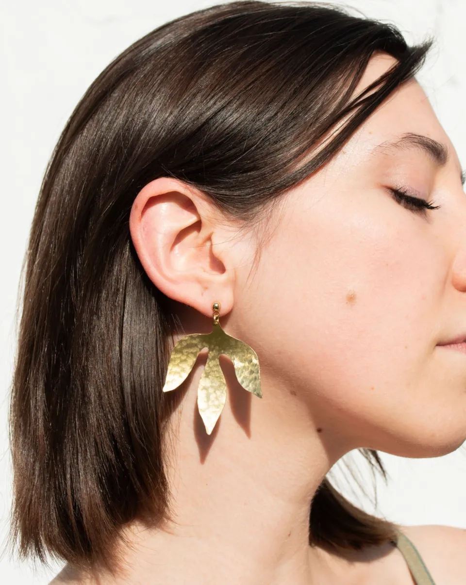 TA-DAAN Flora medium earrings