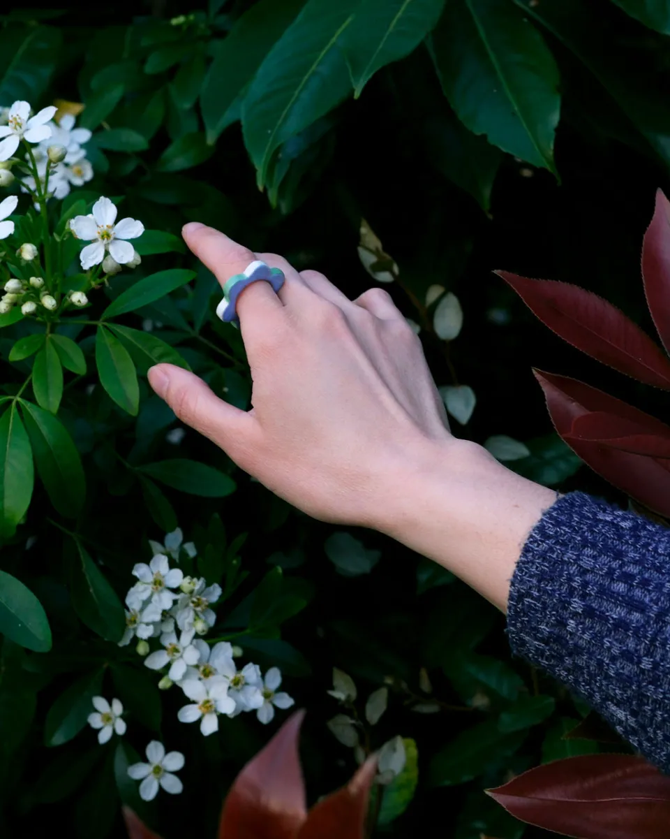 TA-DAAN Flower Ceramic Ring