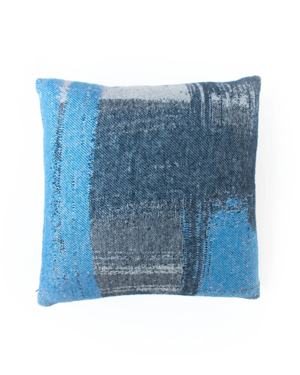 TA-DAAN Graffiti Blue Cushion