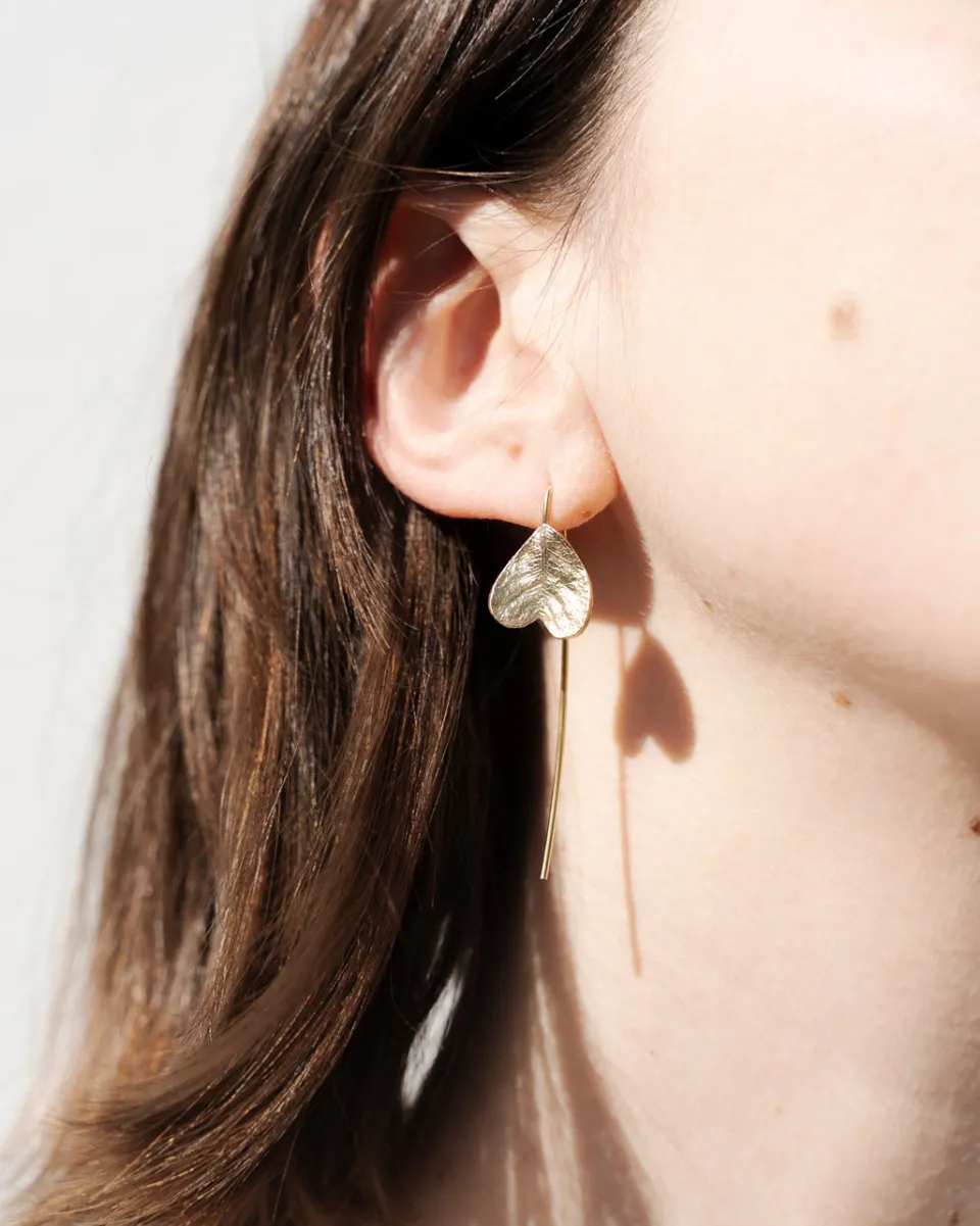 TA-DAAN Jasmine leaf heart small earrings