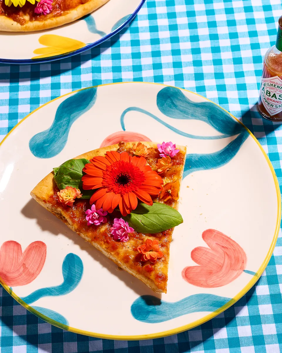 TA-DAAN Large Tulip Dinner Plate