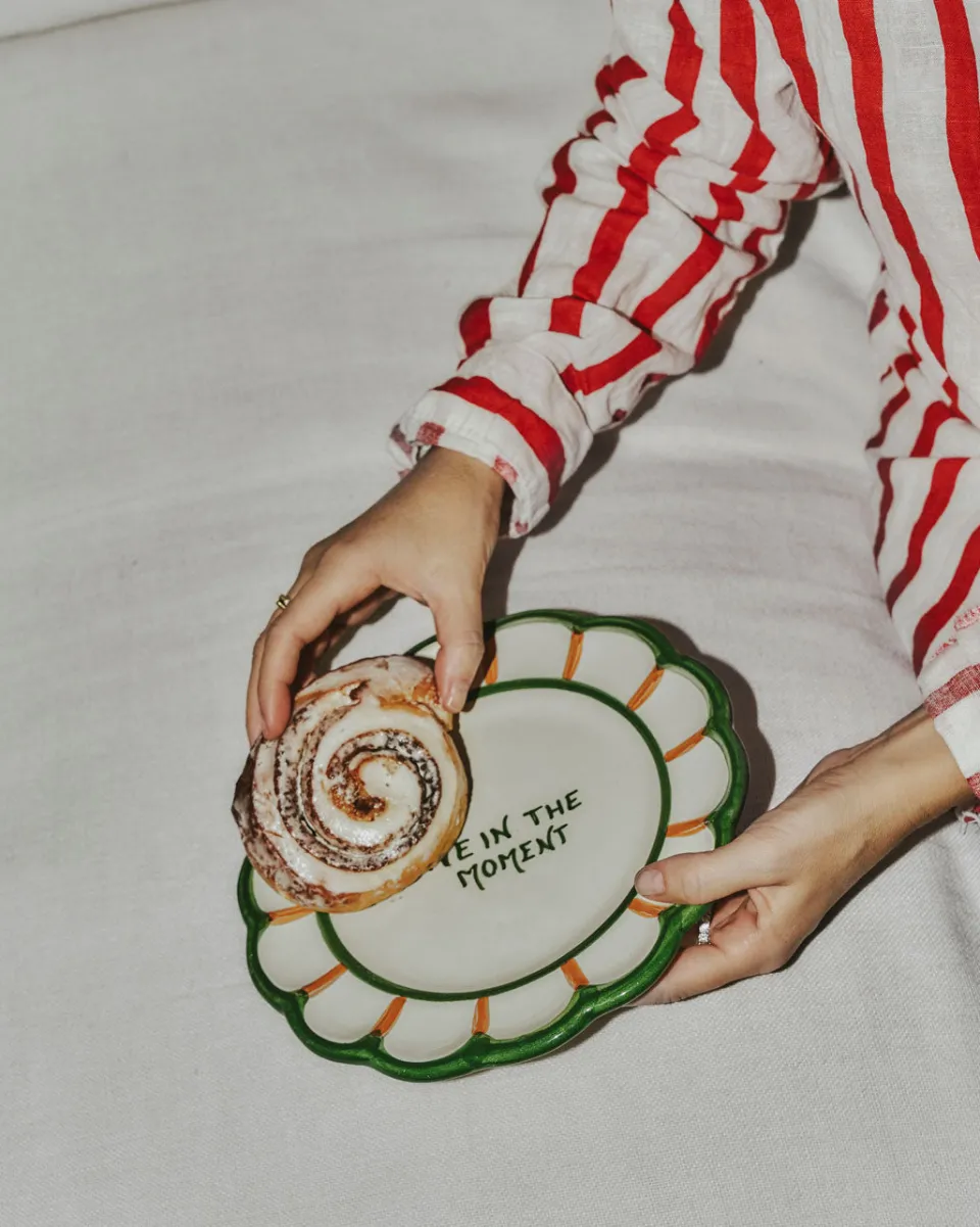 TA-DAAN Live in the moment Dessert Plate