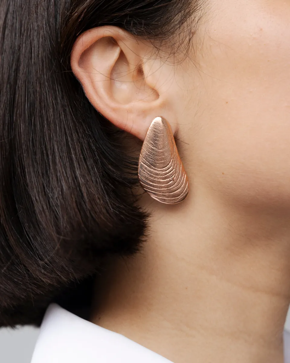 TA-DAAN Mussels earrings