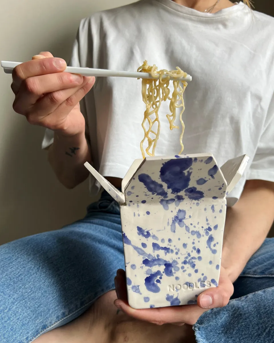 TA-DAAN Oui ceramic Noodles box