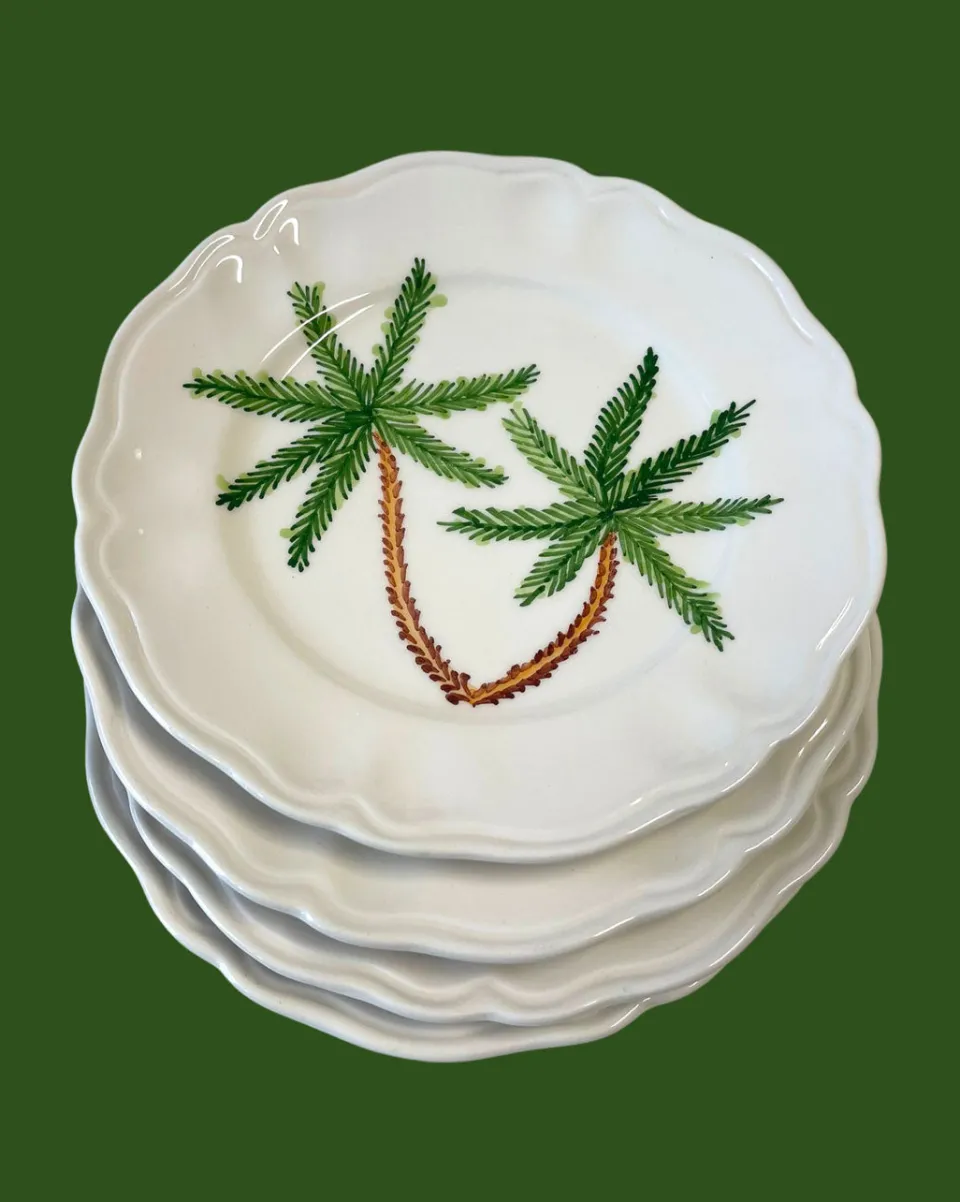 TA-DAAN Palm Trees scalloped dining plates - Set of 4
