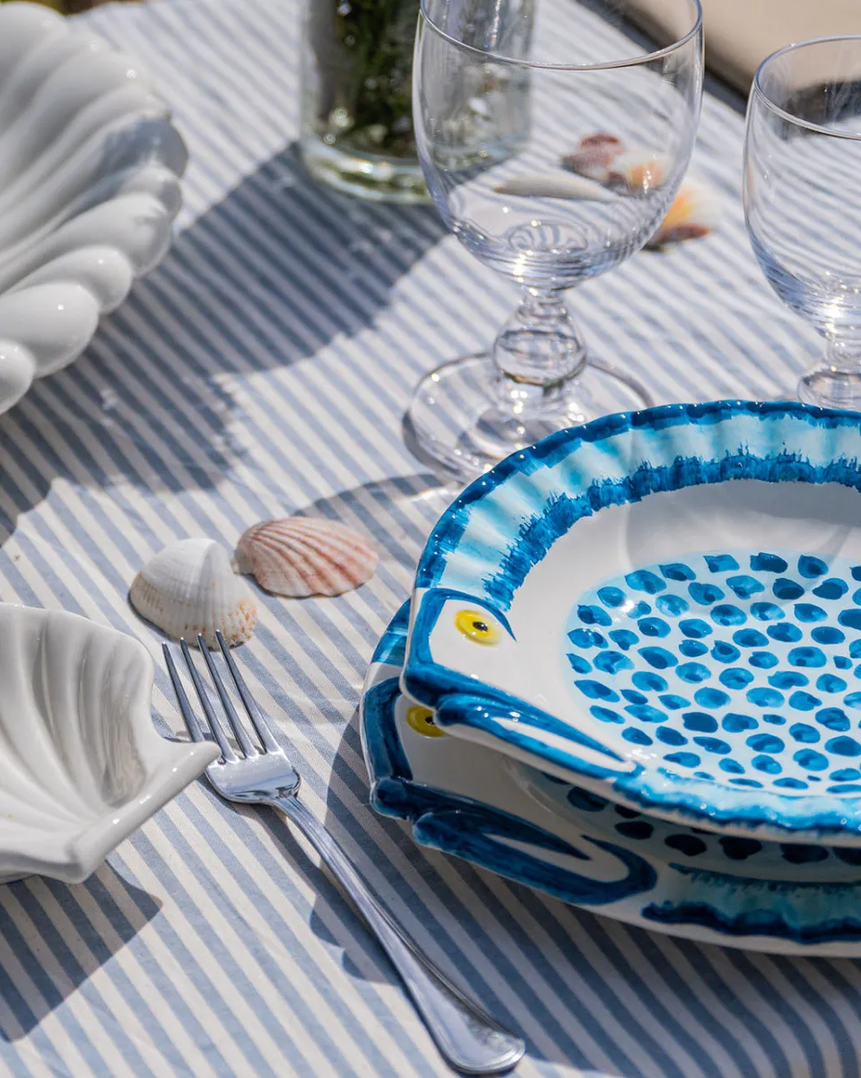 TA-DAAN Pampelonne blue dotted fish plate
