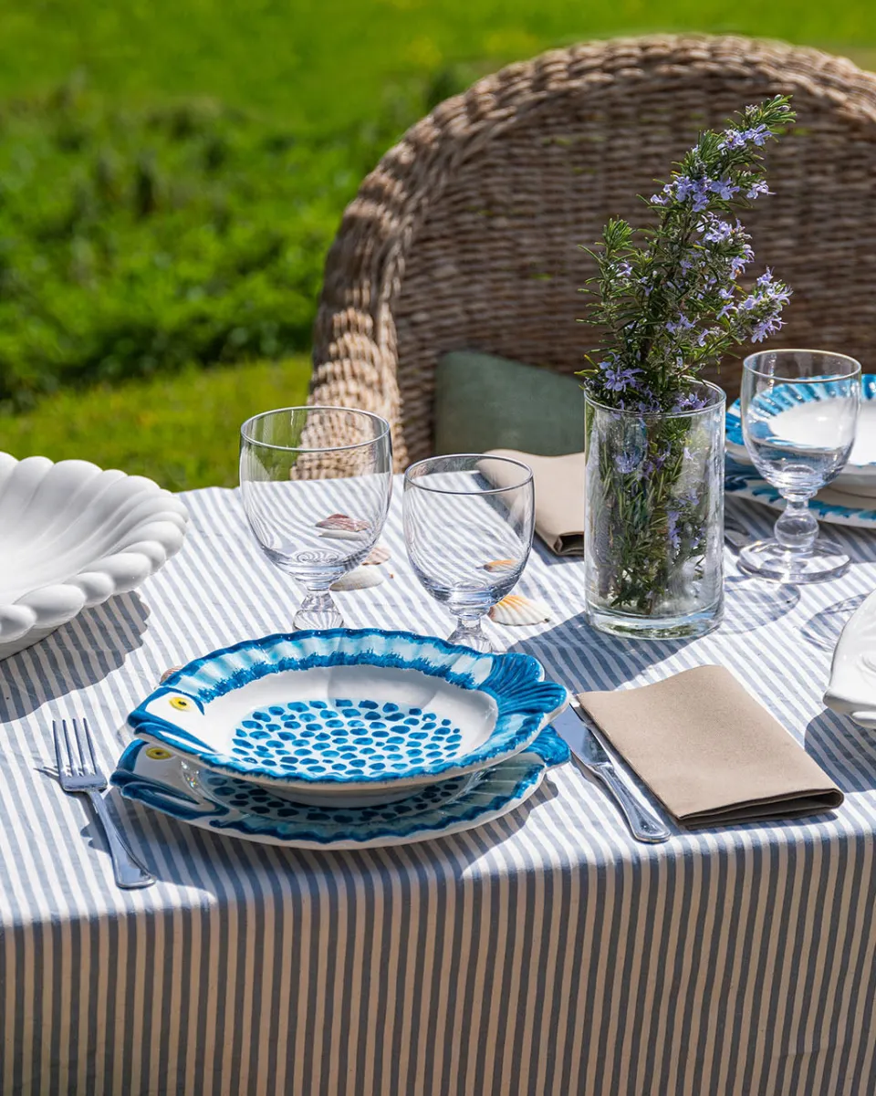 TA-DAAN Pampelonne blue dotted fish tableset - 3 piece plate set