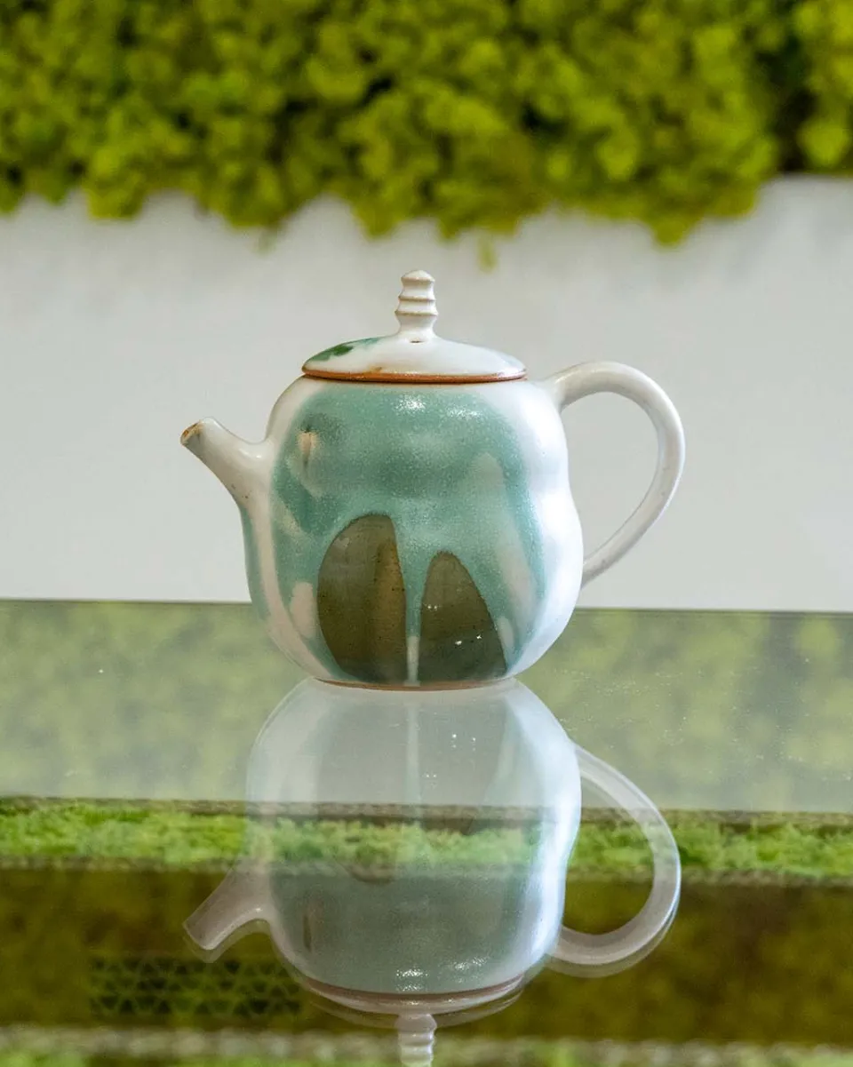 TA-DAAN Pear Teapot with filter