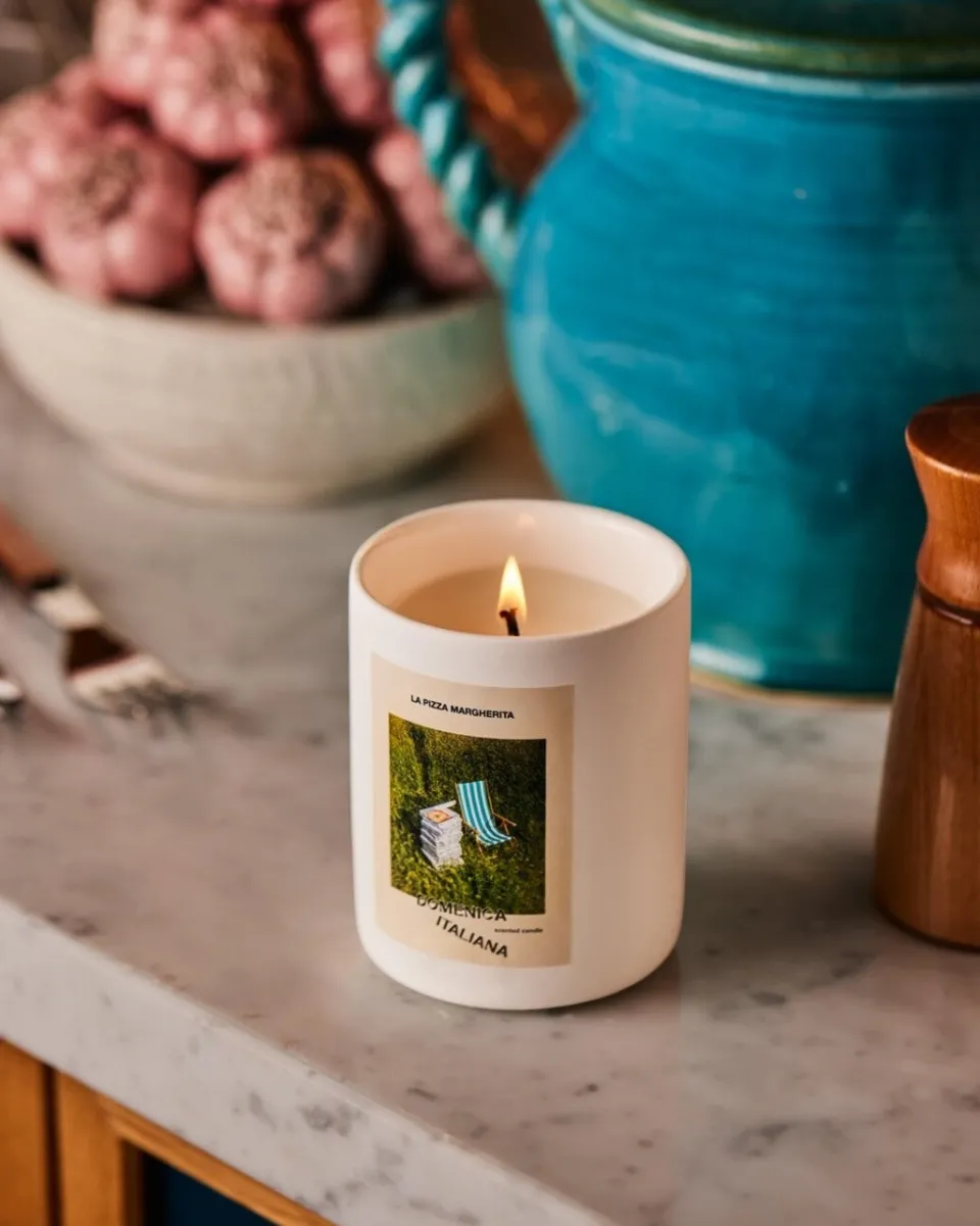 TA-DAAN Pizza Margherita candle