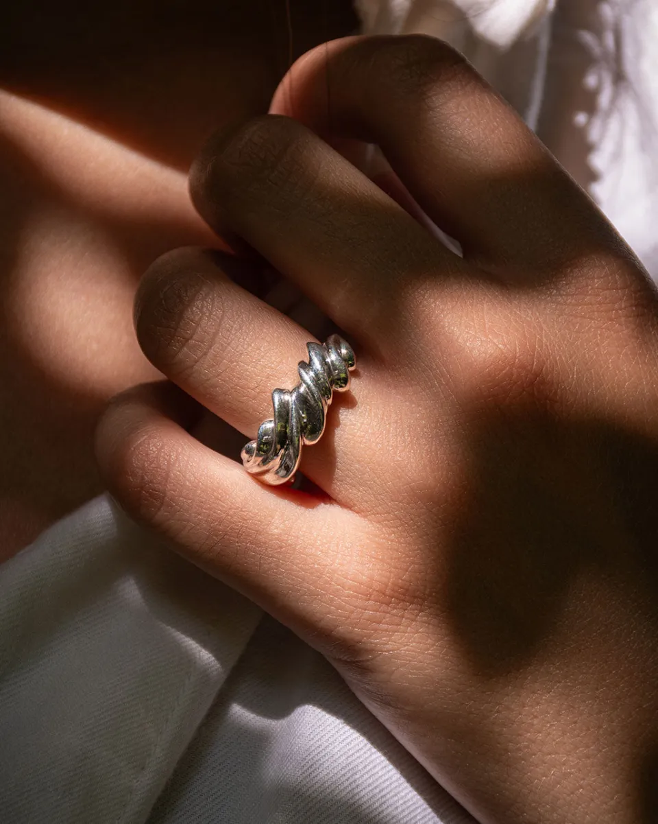 TA-DAAN Rococo ring