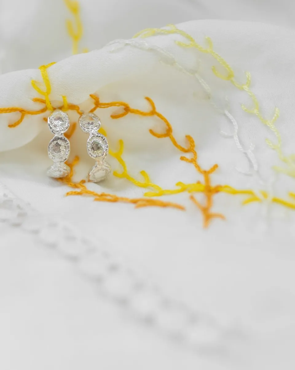 TA-DAAN Semicircle Lace Chain earrings