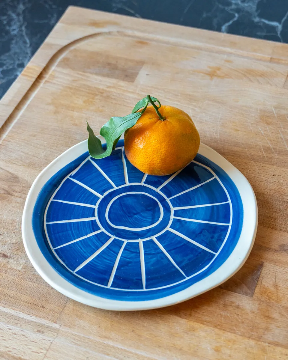 TA-DAAN Sgraffito Organic Plate Big