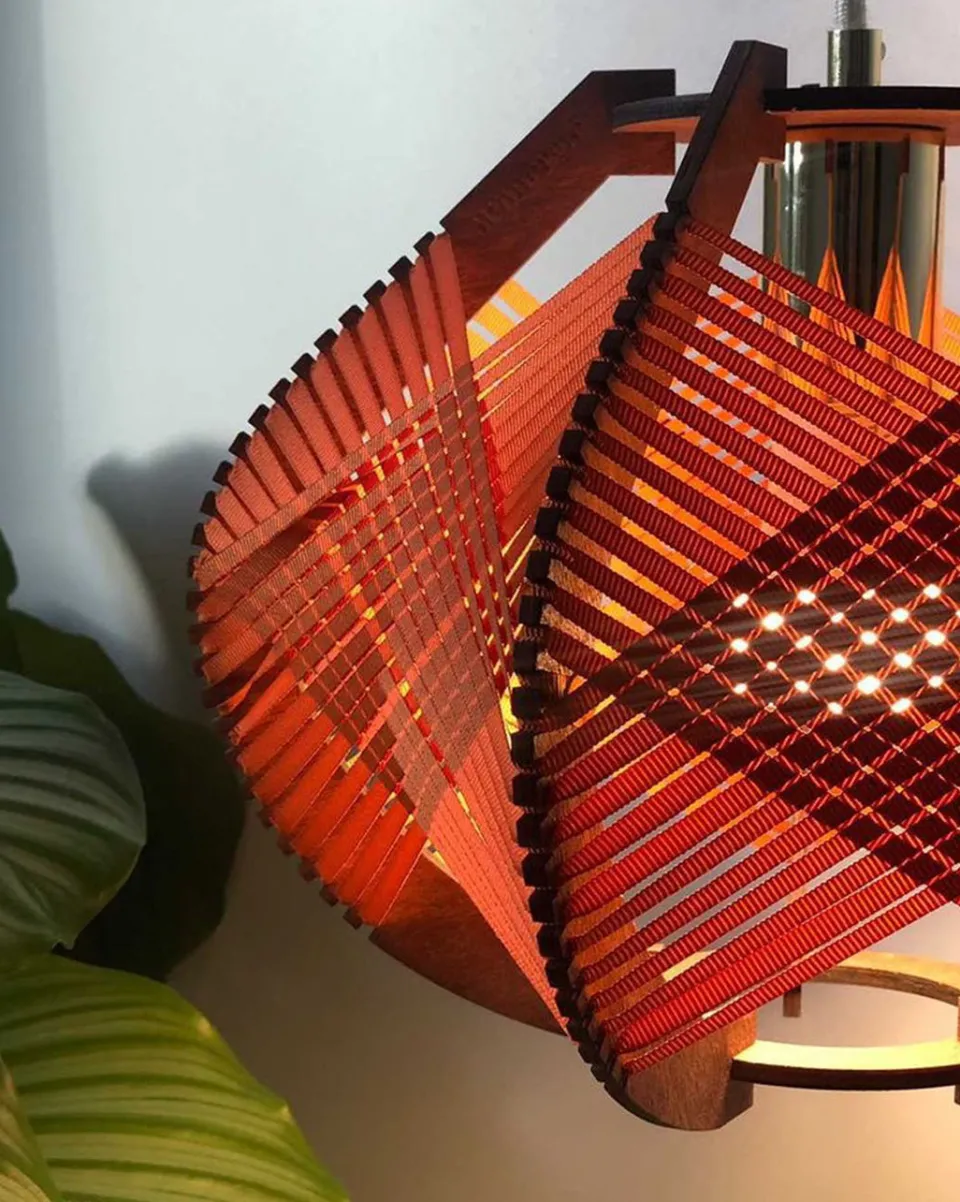 TA-DAAN Small intertwined lamp