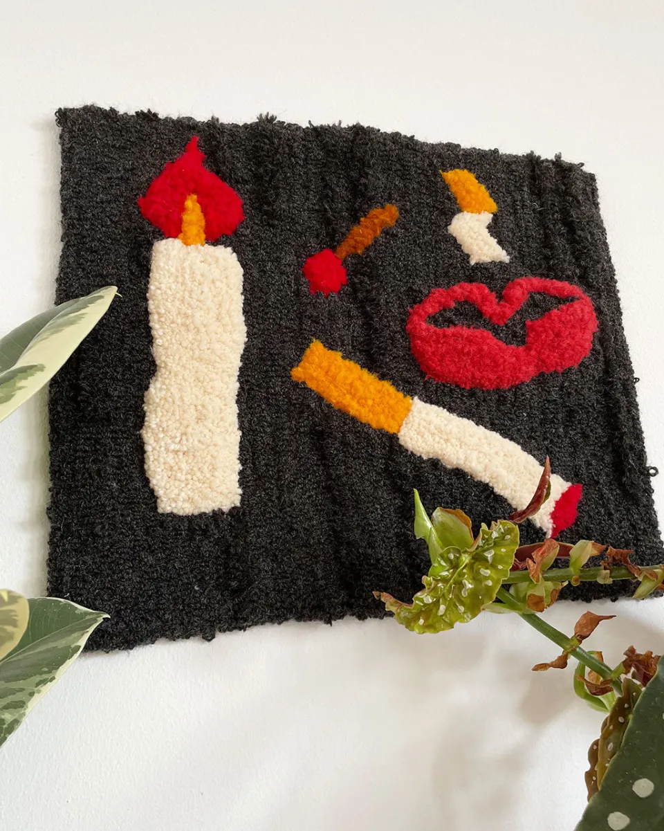 TA-DAAN Smoking Section Wall Hanging Rug