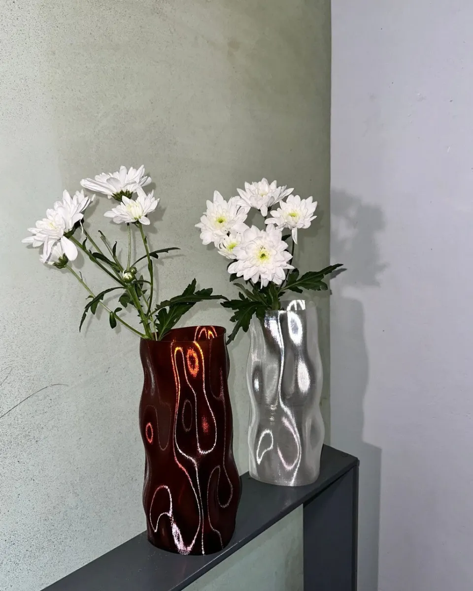TA-DAAN Tall Magma Vase