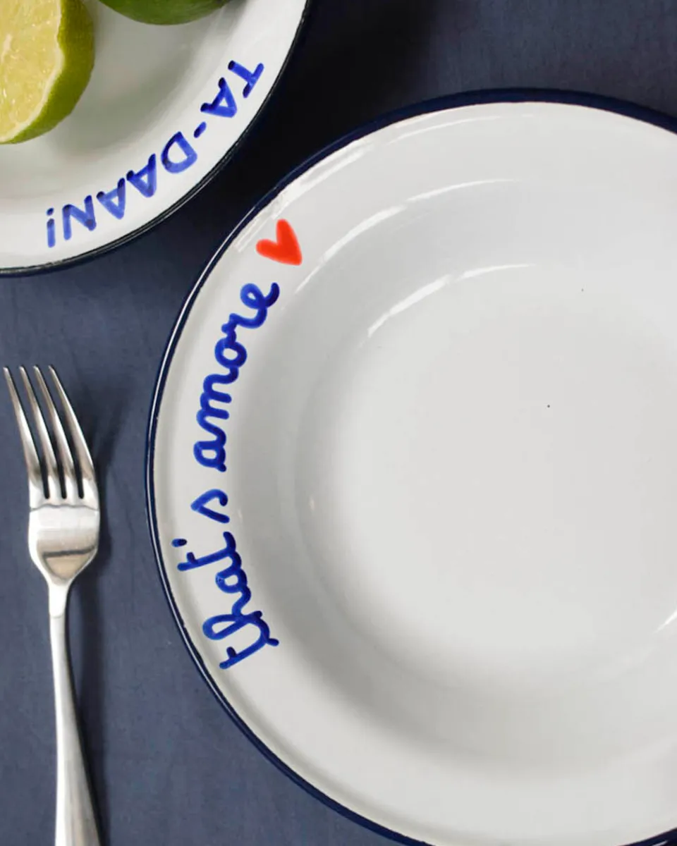 TA-DAAN That's Amore enamel deep plate
