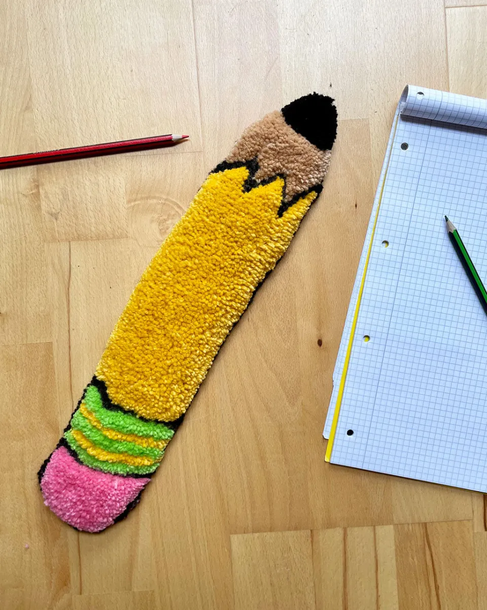 TA-DAAN Ticonderoga No. 2 Yellow Pencil Rug
