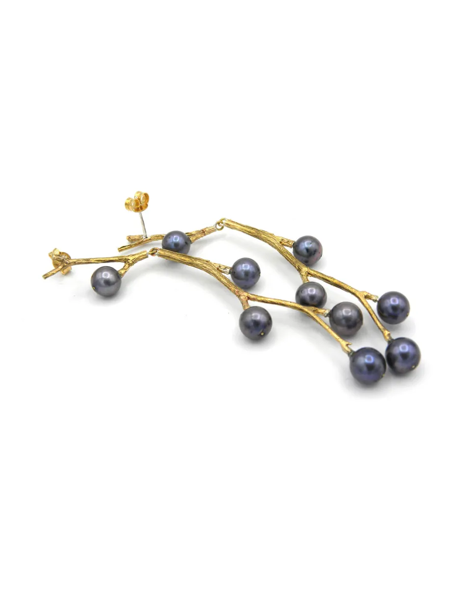TA-DAAN Twig and grey pearl earrings