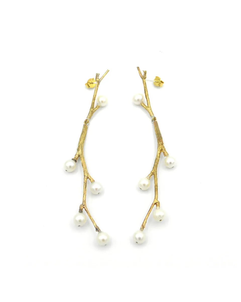 TA-DAAN Twig and white pearl earrings