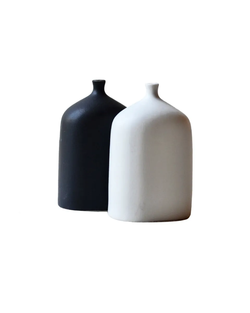 TA-DAAN Vials Salt and Pepper shakers - Set of 2