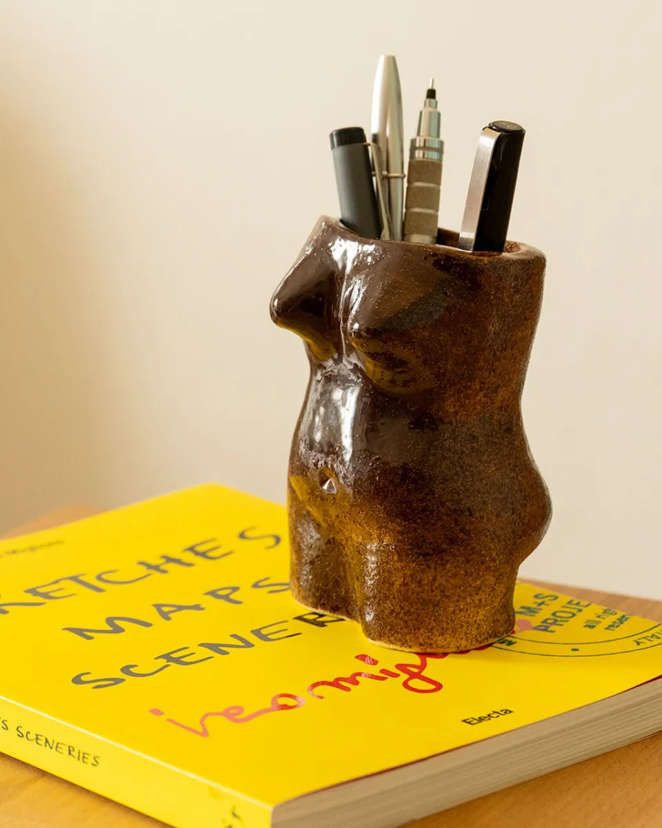 TA-DAAN Woman Body Vase (mini) - L